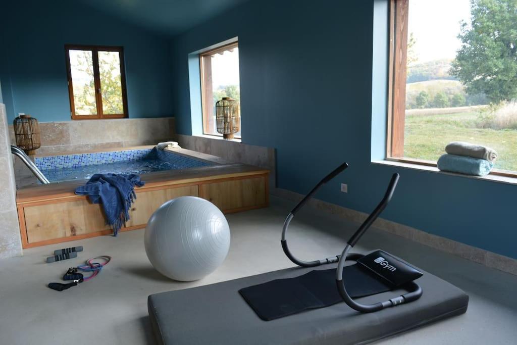 Bastide Des Tourelles Pour 20 Pers. Piscine & Spa Marzens Extérieur photo